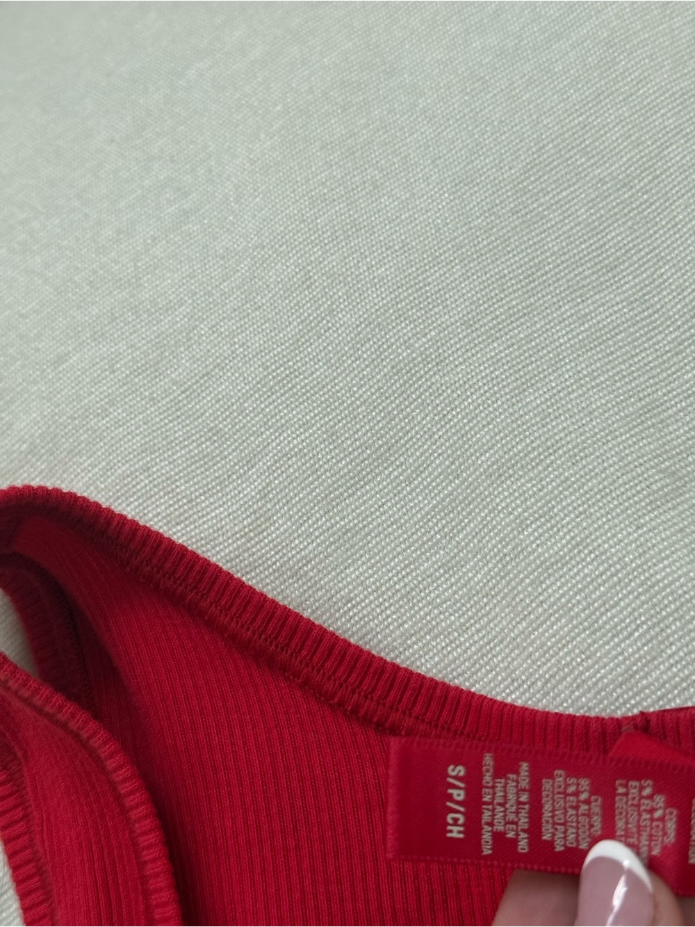 SKIMS red ribbed tank top - Picture 2 of 4